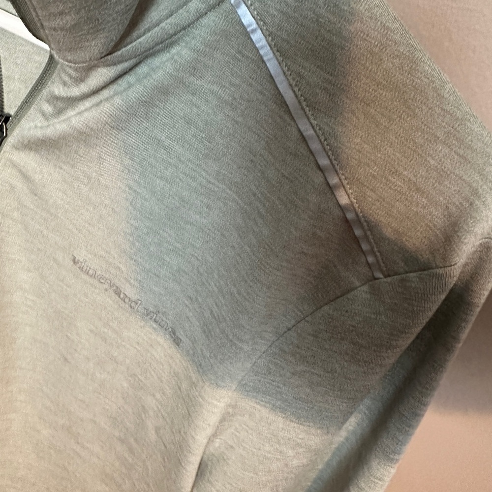 Vineyard Vines Gray Performance Pullover - image 4